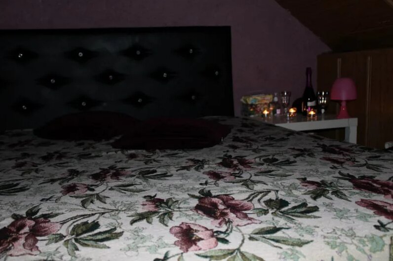 Проститутка Манго  Проститутка Манго